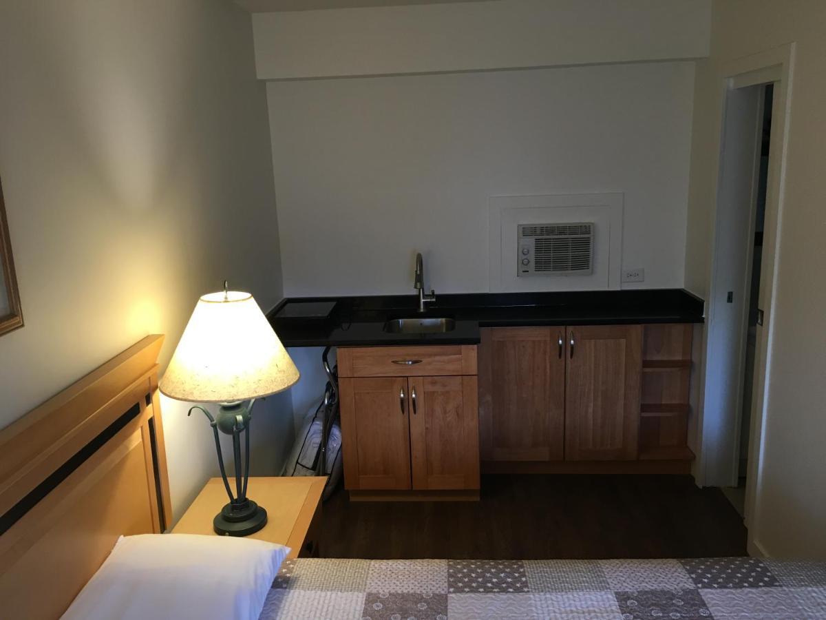 Sunset Motel Cache Creek Luaran gambar