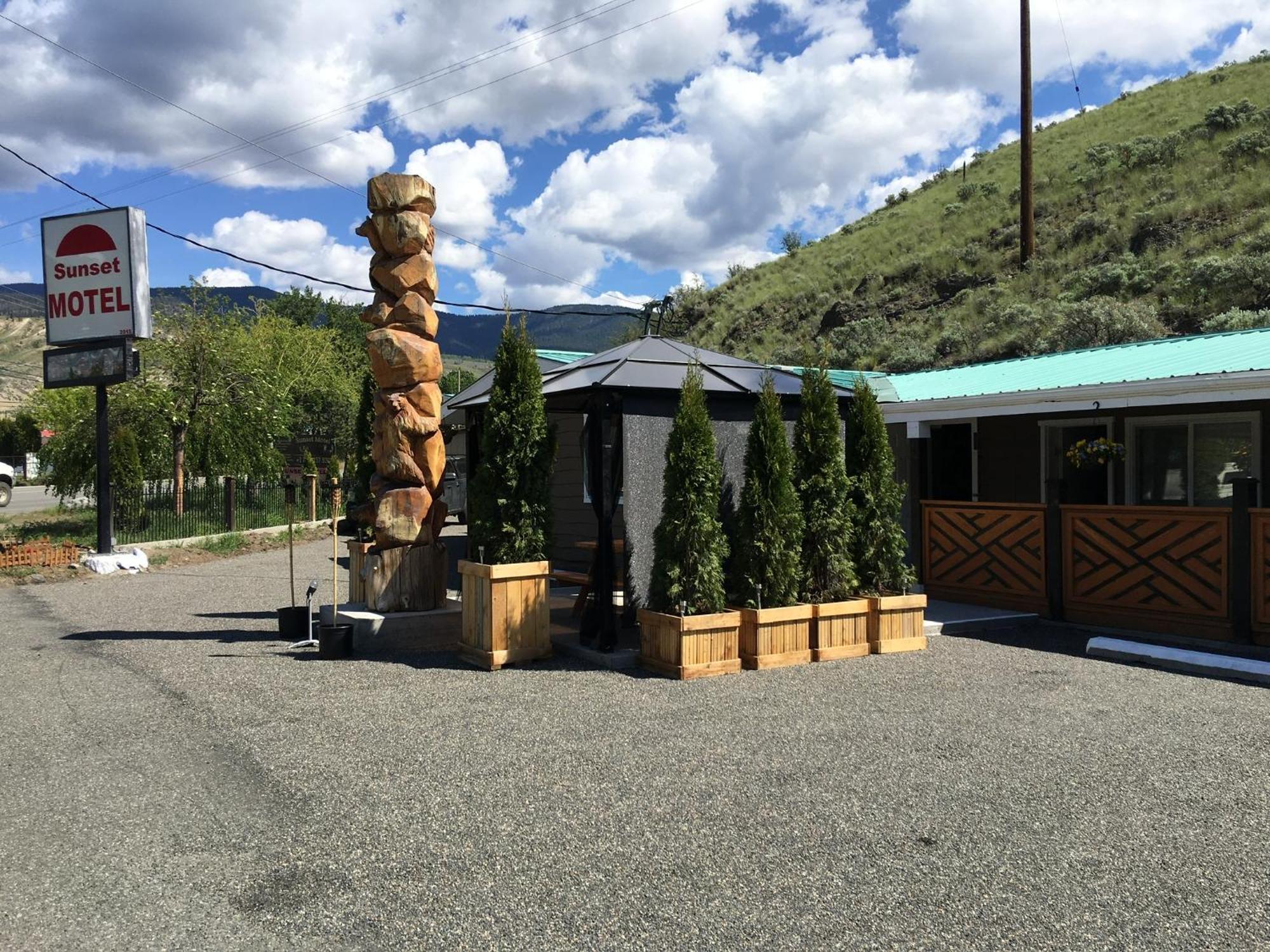 Sunset Motel Cache Creek Luaran gambar