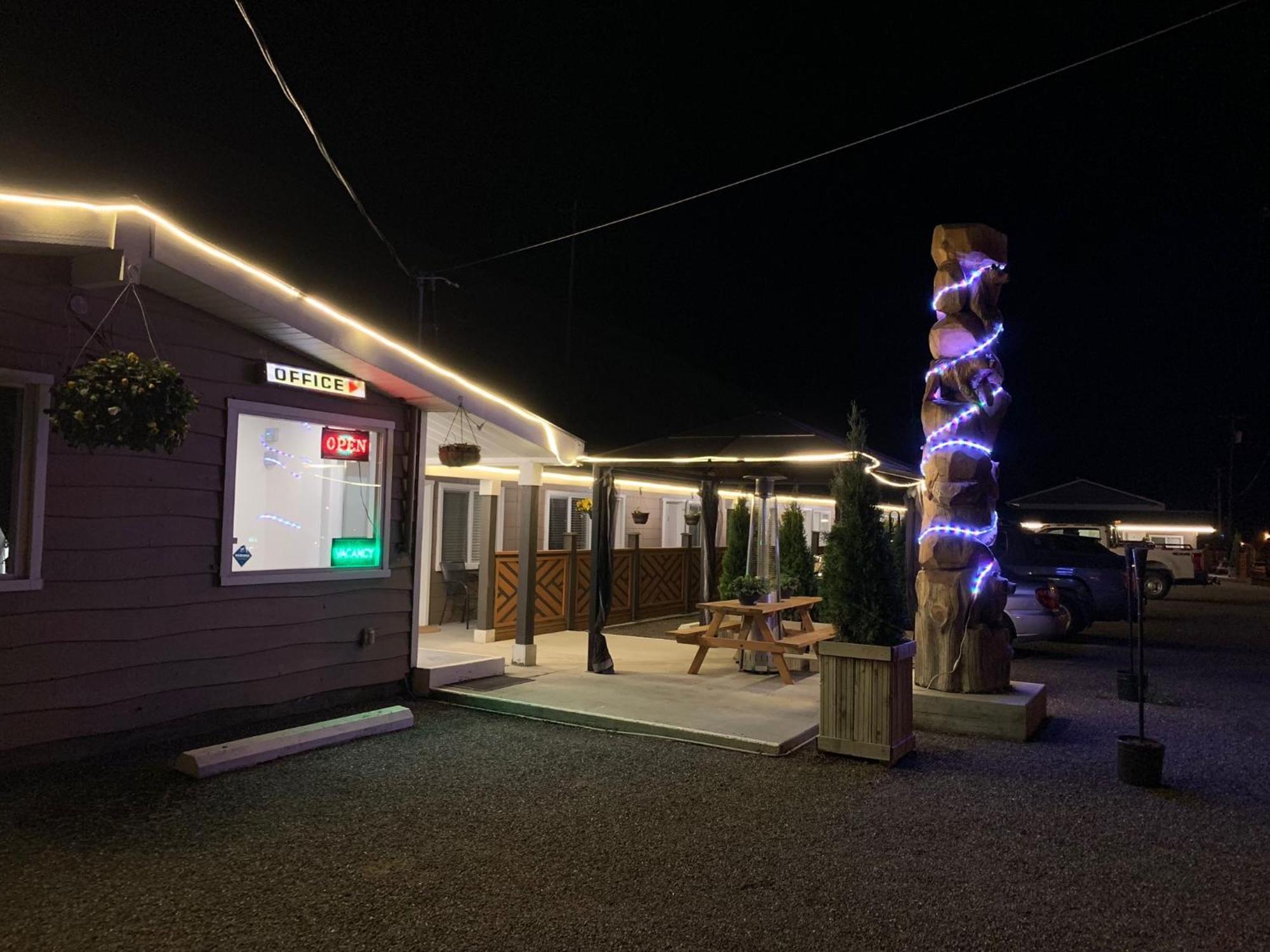 Sunset Motel Cache Creek Luaran gambar