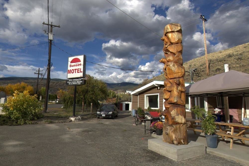 Sunset Motel Cache Creek Luaran gambar